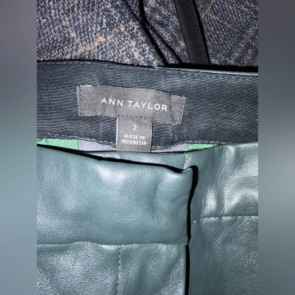 High Waist Faux Leather Pants - Ann Taylor size 2 - Picture 2 of 6